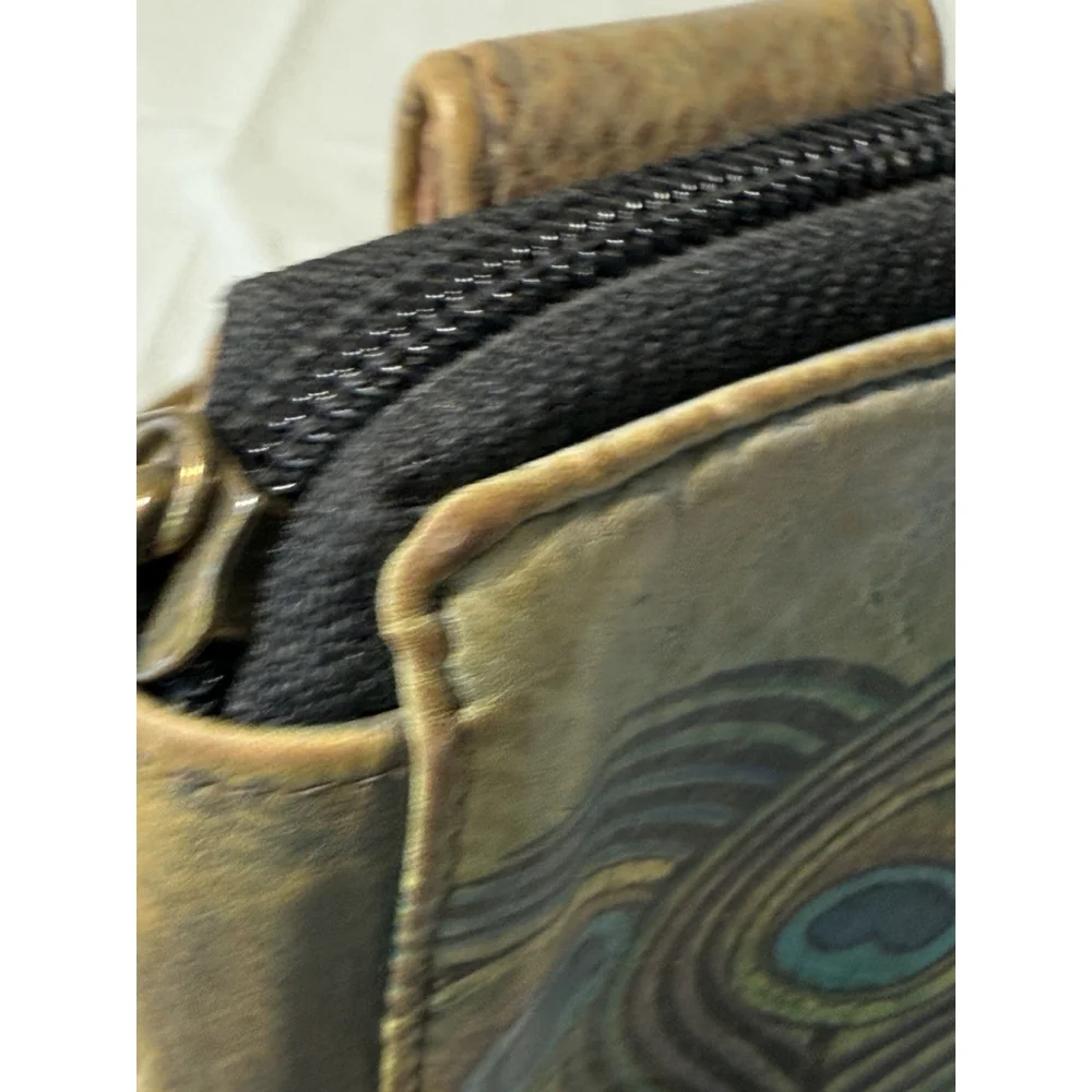Anuska Wallet Peacock Lily Leather crossbody